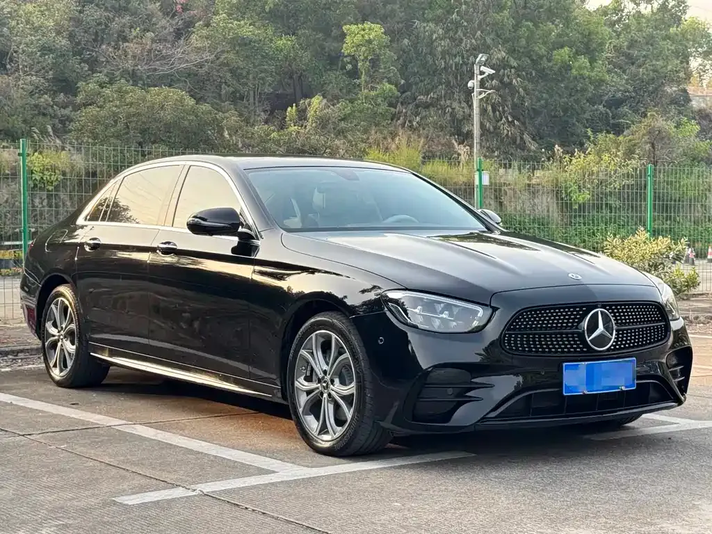 Mercedes-Benz E-Class 2022 из CN, фото 2