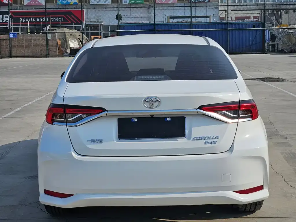 Toyota Corolla 2022 из CN, фото 2