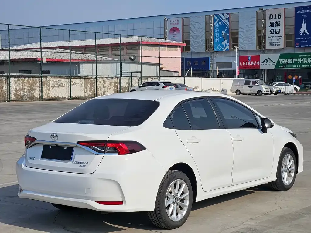 Toyota Corolla 2022 из CN, фото 4