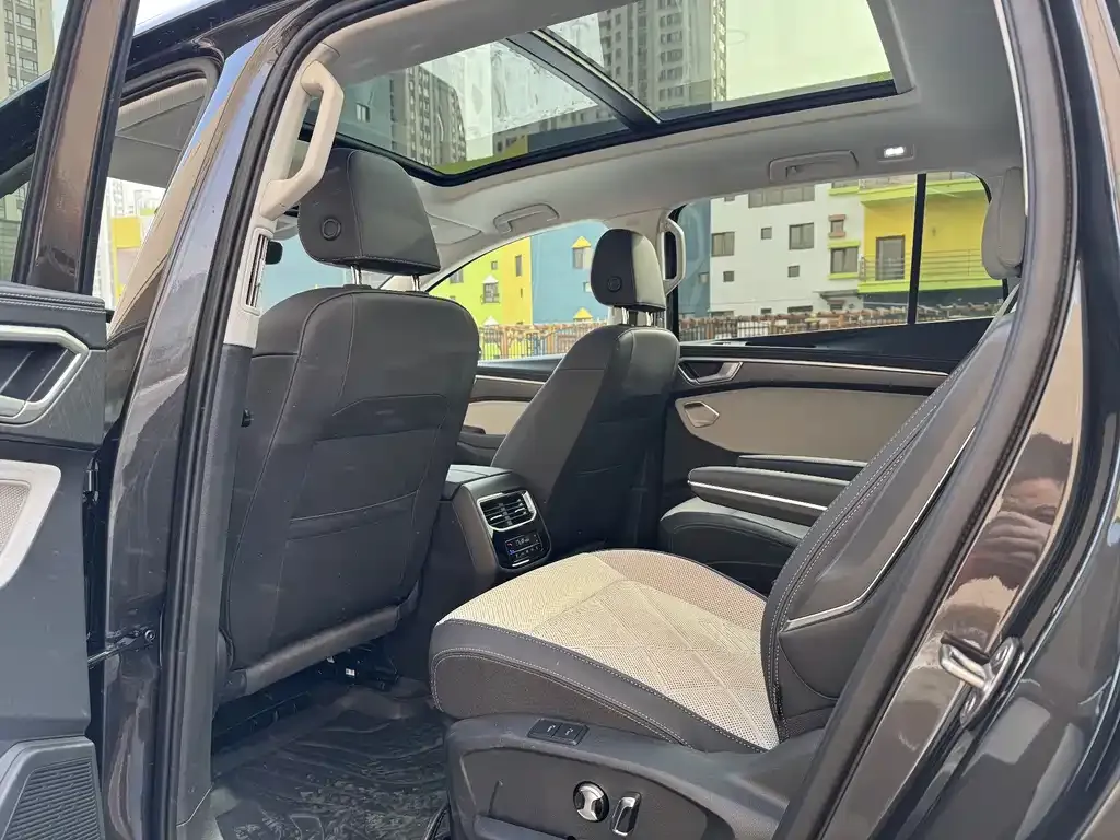 Volkswagen Talagon 2025 из CN, фото 5