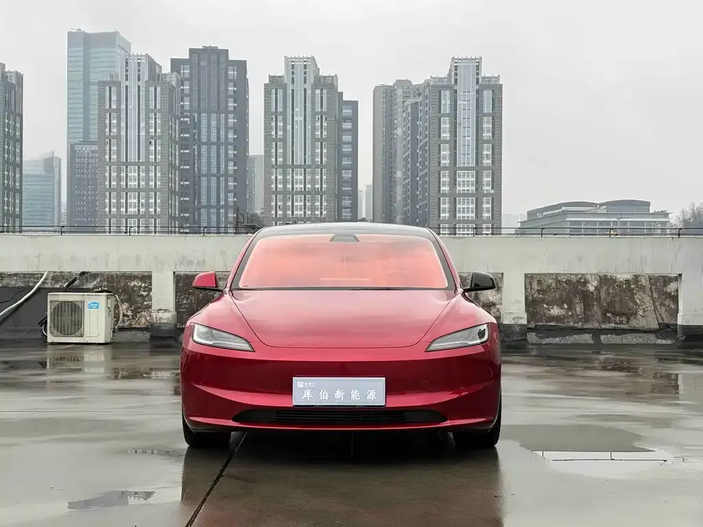 Tesla Model 3 2024 из CN, фото 3