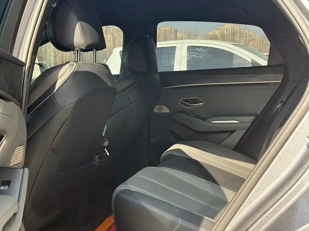BYD Qin L 2025 из CN, фото 6