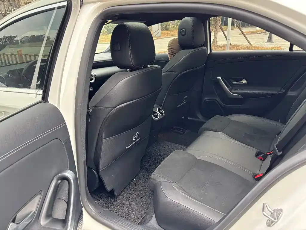 Mercedes-Benz A-Class 2021 из CN, фото 3