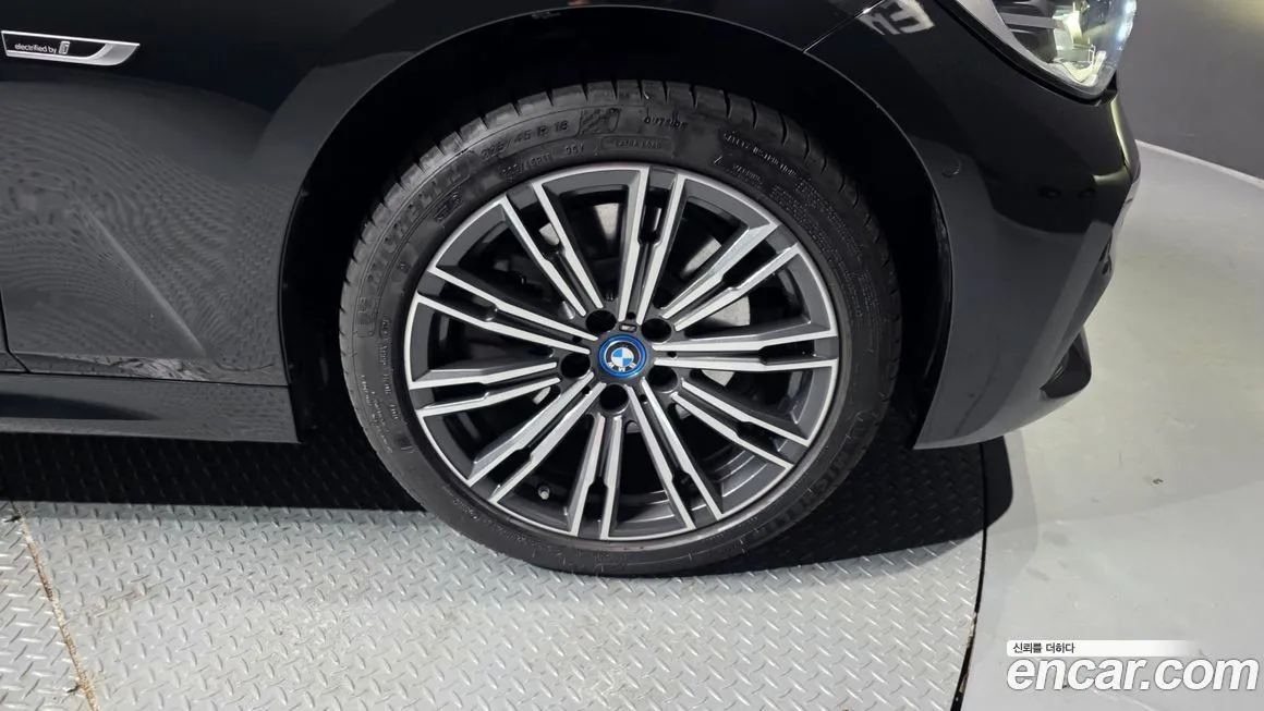 BMW 3-Series 2022 из KR, фото 6
