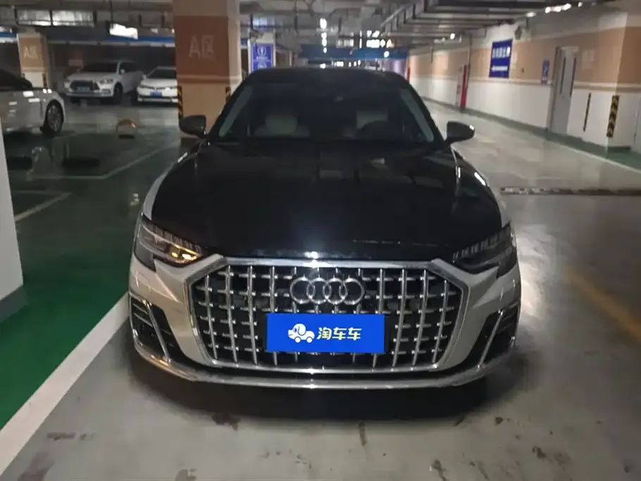 Audi A8 2022 из CN, фото 10