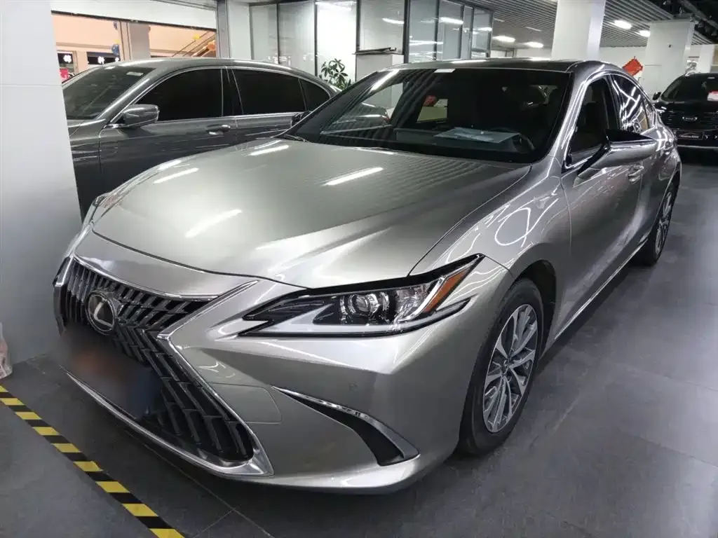 Lexus ES 2024 из CN, фото 8