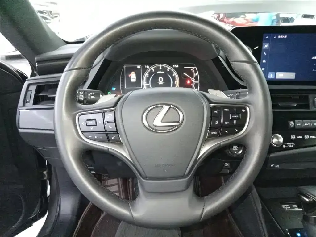 Lexus ES 2024 из CN, фото 5
