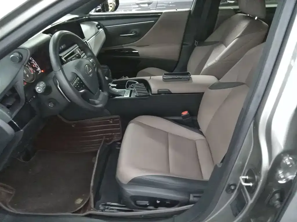 Lexus ES 2024 из CN, фото 6