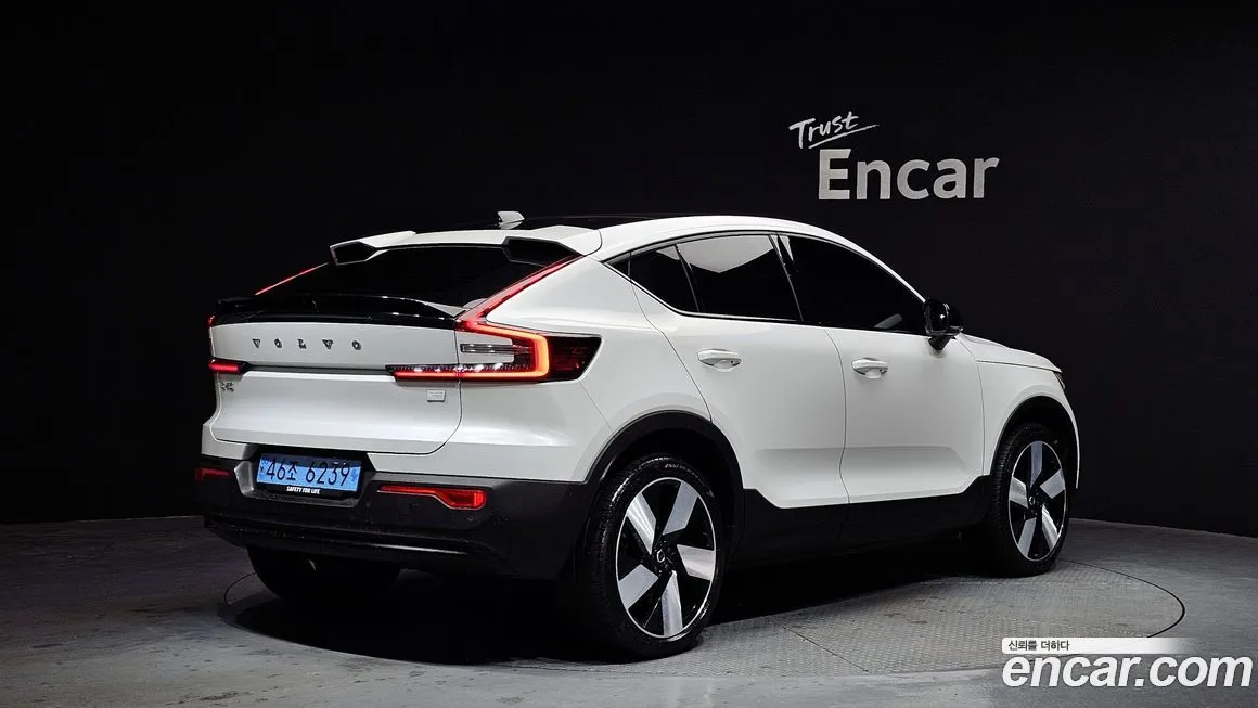 Volvo C40 2024 из KR, фото 9