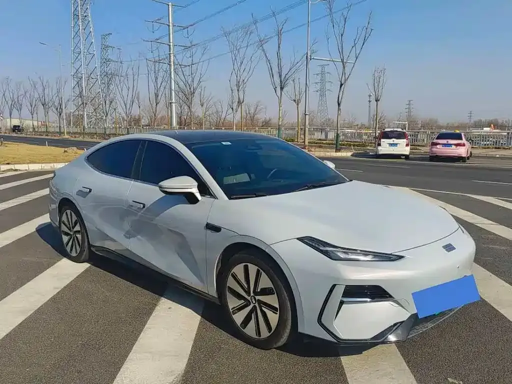 Geely Galaxy E8 2024 из CN, фото 6
