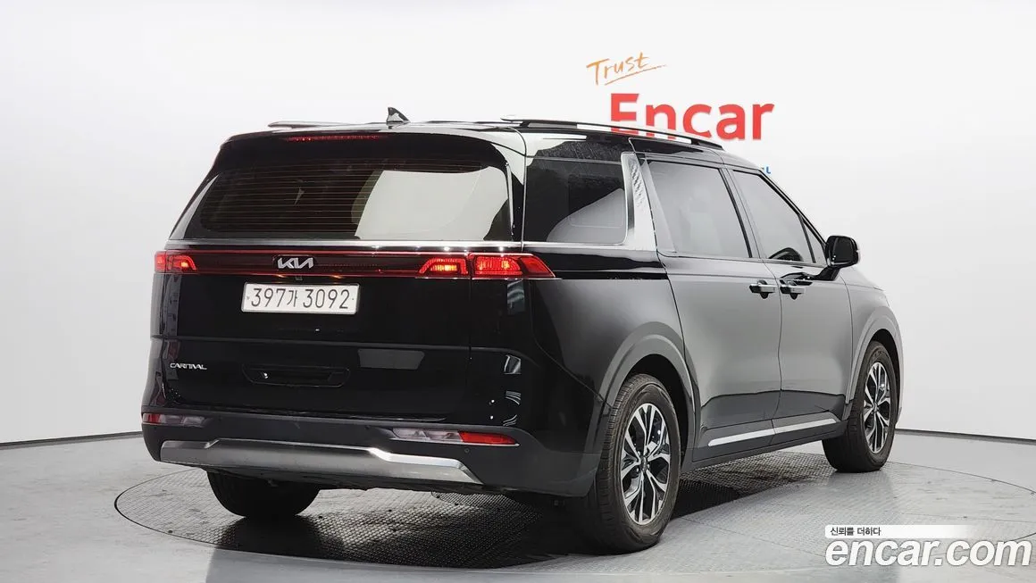 Kia Carnival 2023 из KR, фото 2
