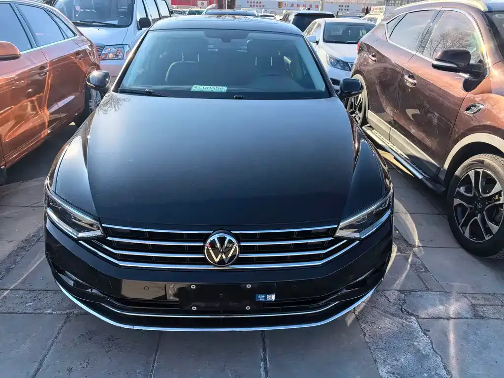 Volkswagen Magotan 2022 из CN, фото 10