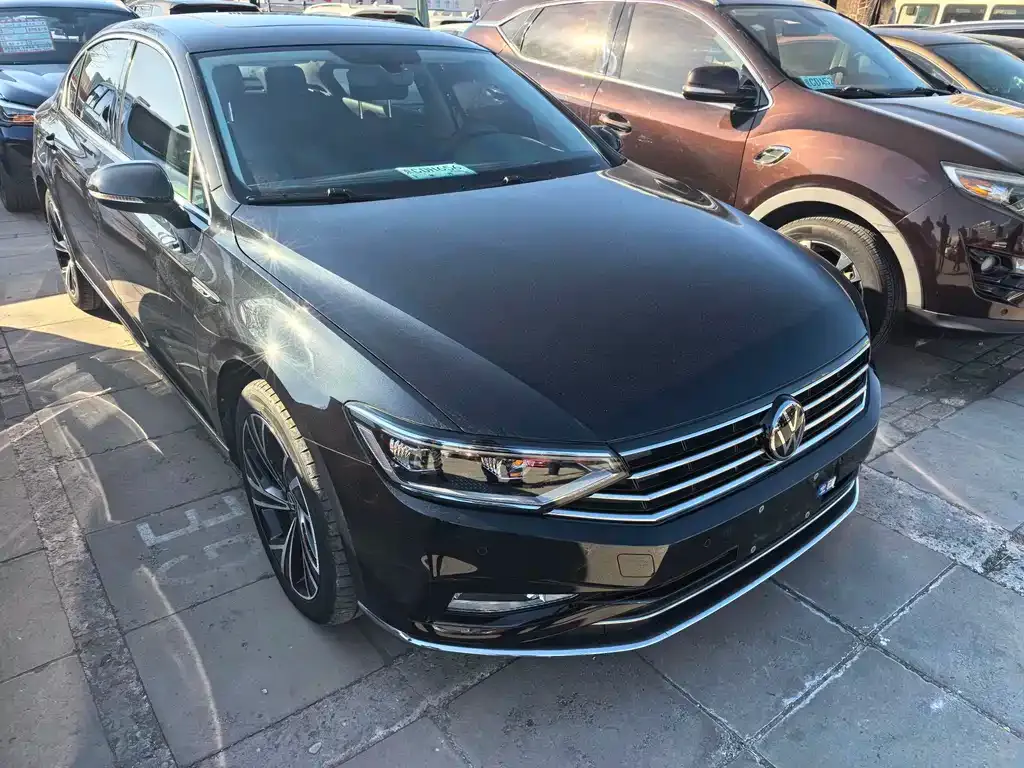 Volkswagen Magotan 2022 из CN, фото 4