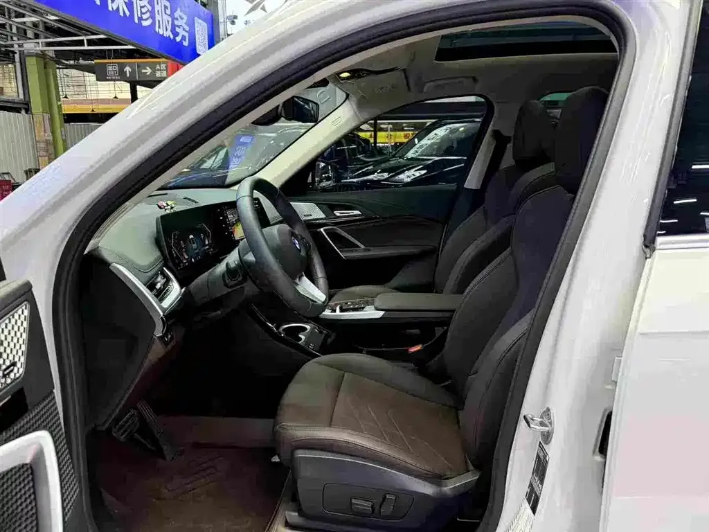 BMW X1 2025 из CN, фото 6