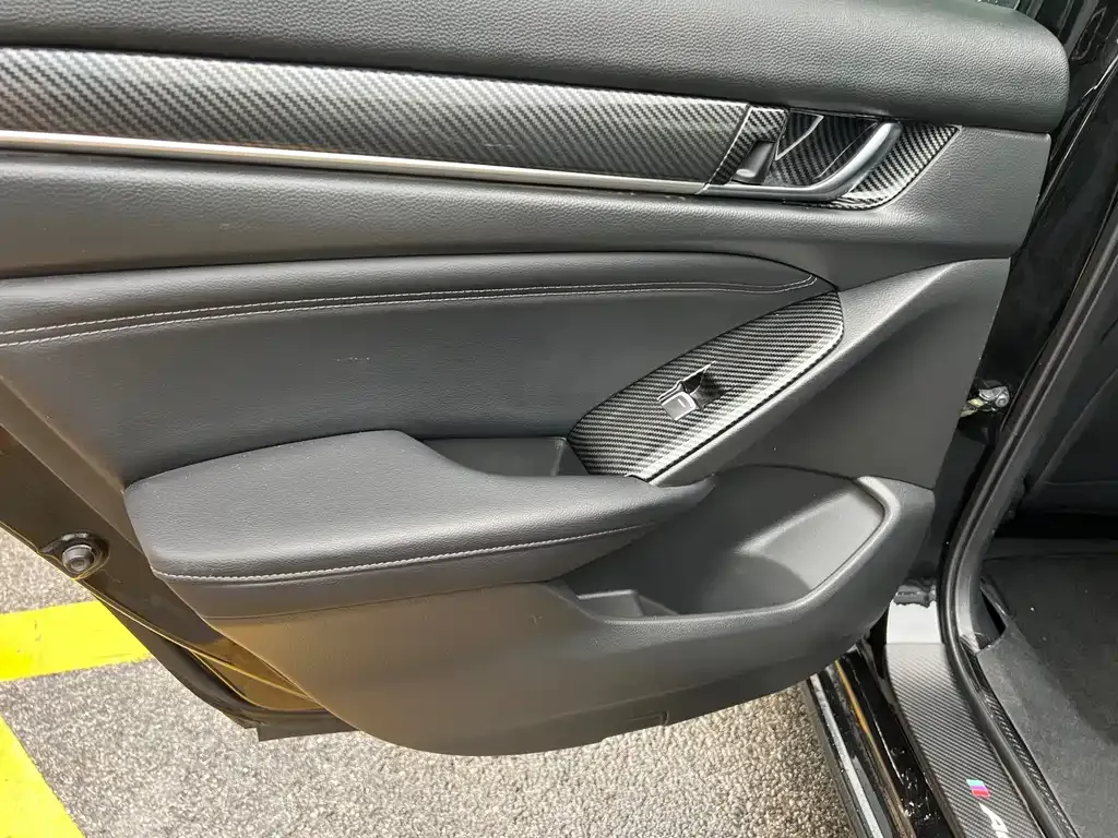 Honda Accord — фото 5