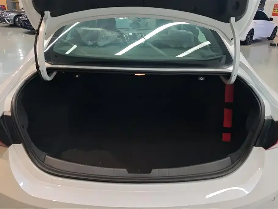 Chevrolet Malibu XL 2026 из CN, фото 9