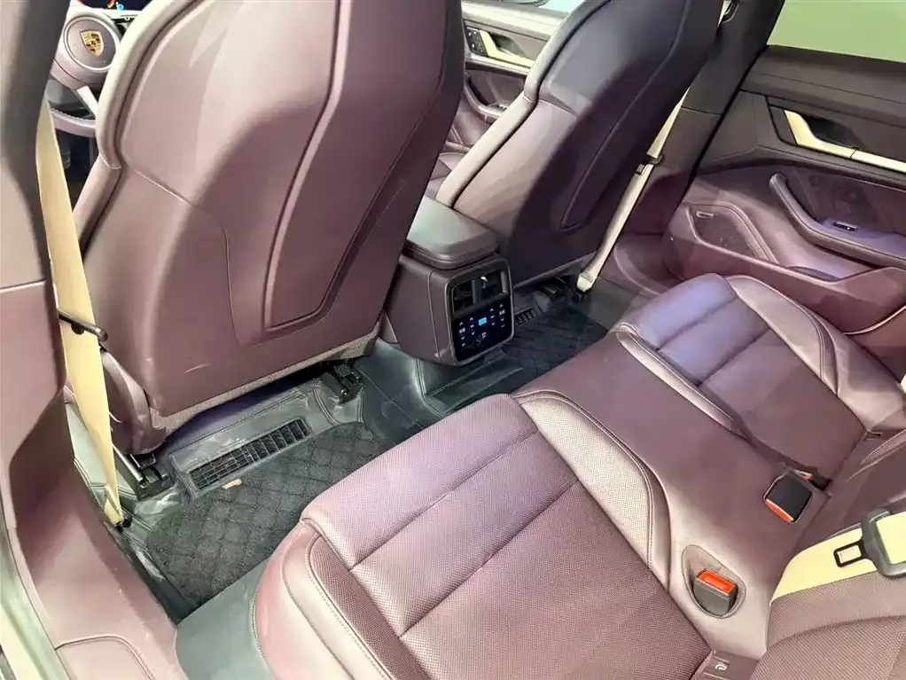 Porsche Taycan 2023 из CN, фото 10