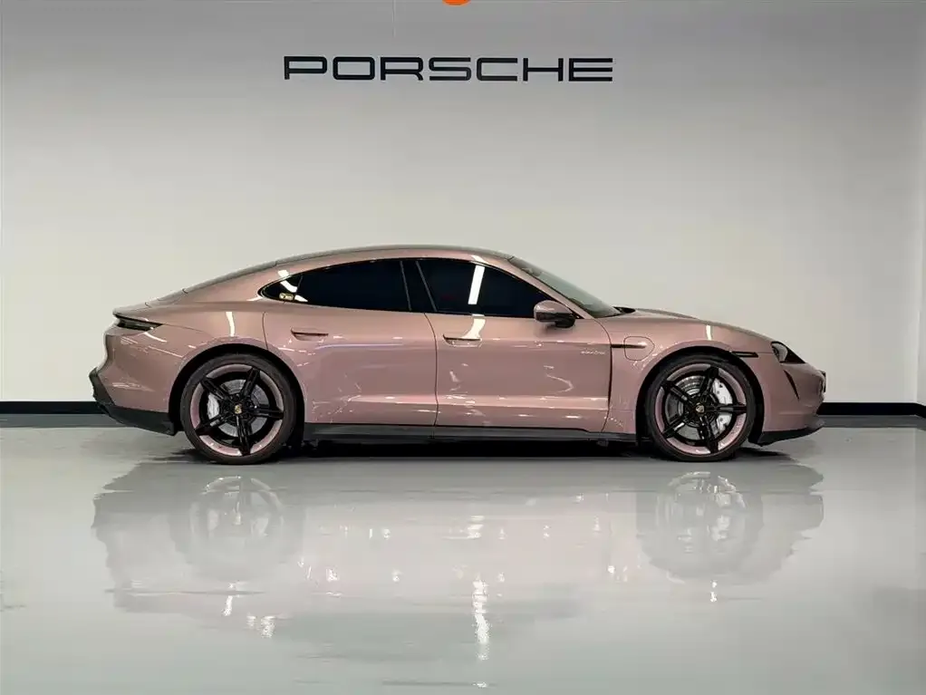 Porsche Taycan 2023 из CN, фото 2