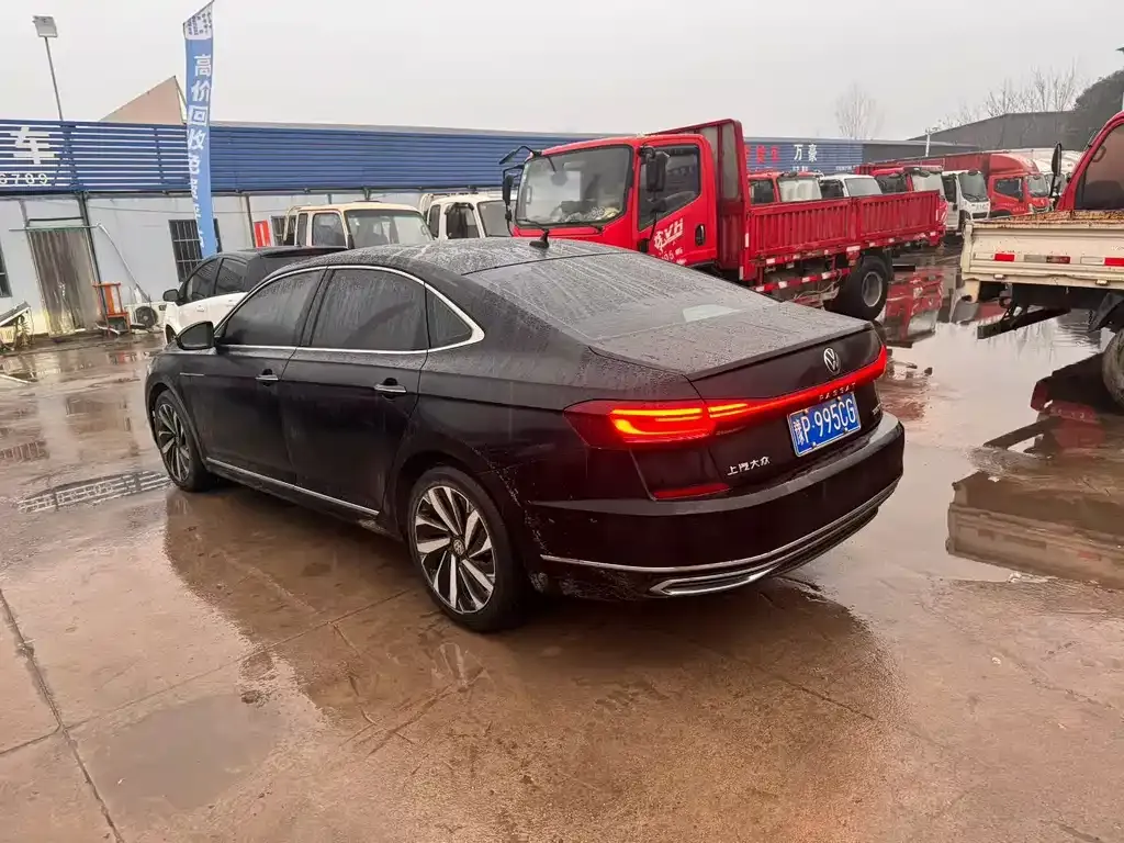 Volkswagen Passat 2022 из CN, фото 4