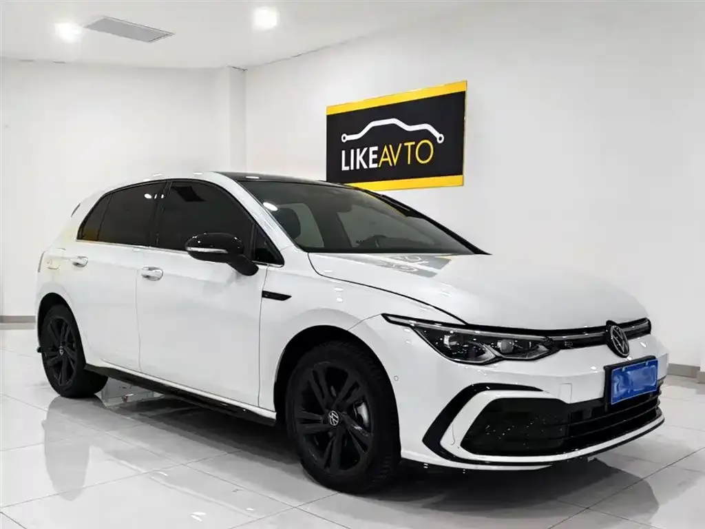 Volkswagen Golf 2022 из CN, фото 4