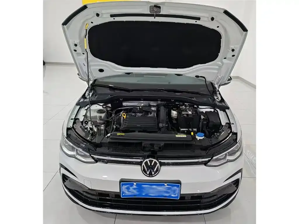 Volkswagen Golf 2022 из CN, фото 7
