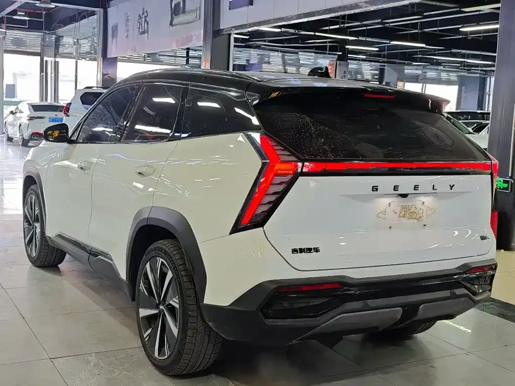 Geely Boyue L 2024 из CN, фото 9