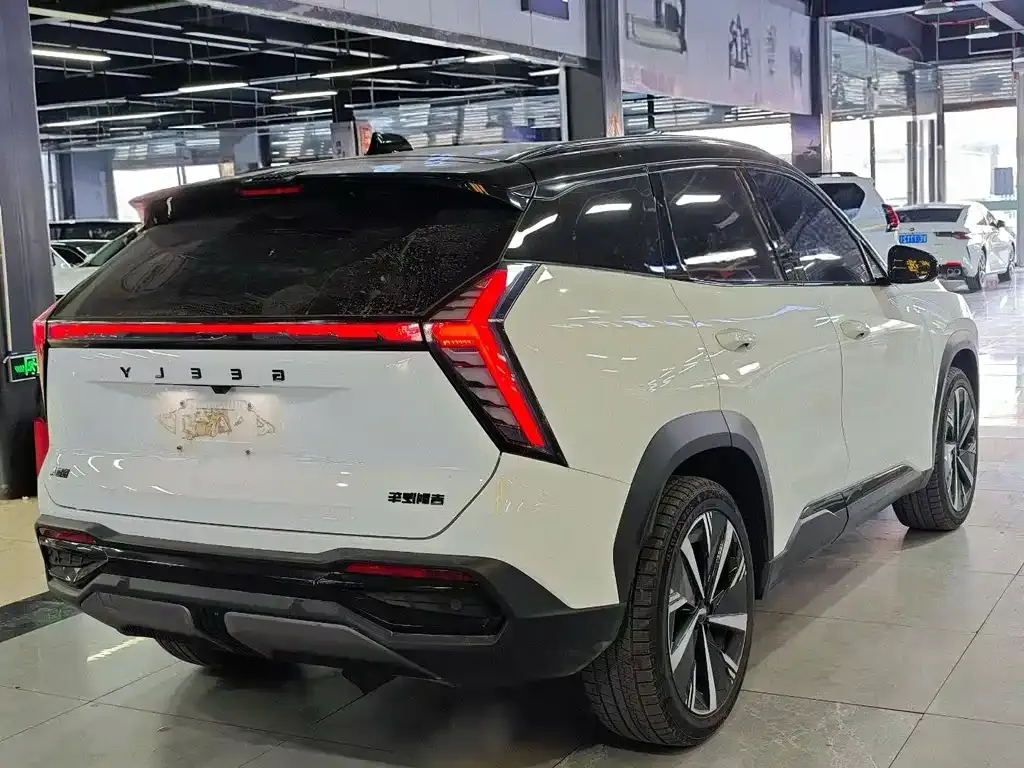 Geely Boyue L 2024 из CN, фото 3