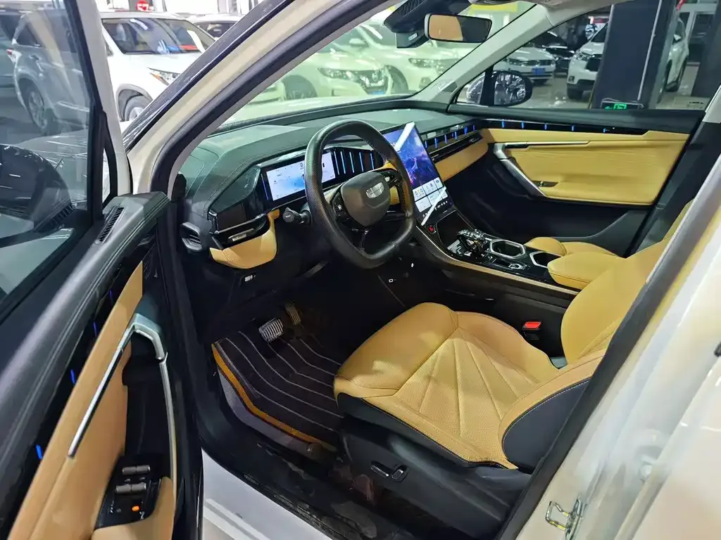 Geely Boyue L 2024 из CN, фото 7