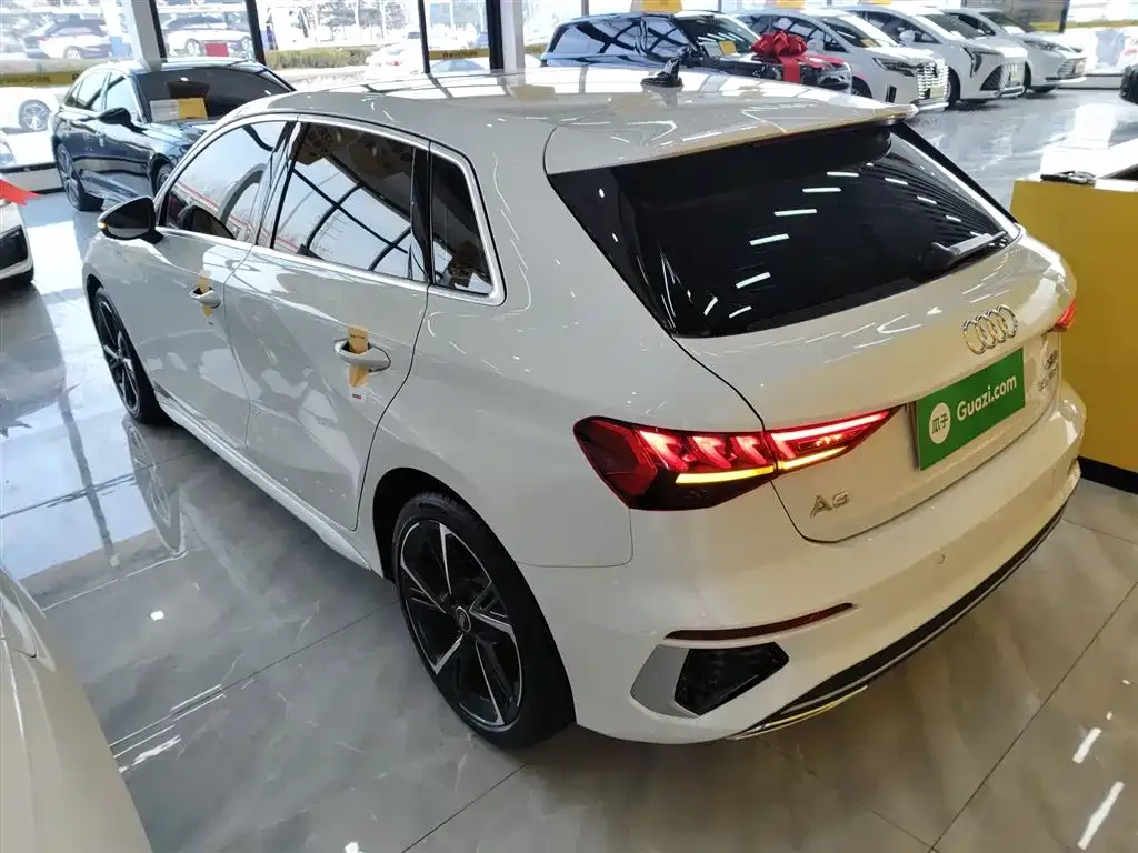 Audi A3 2024 из CN, фото 8