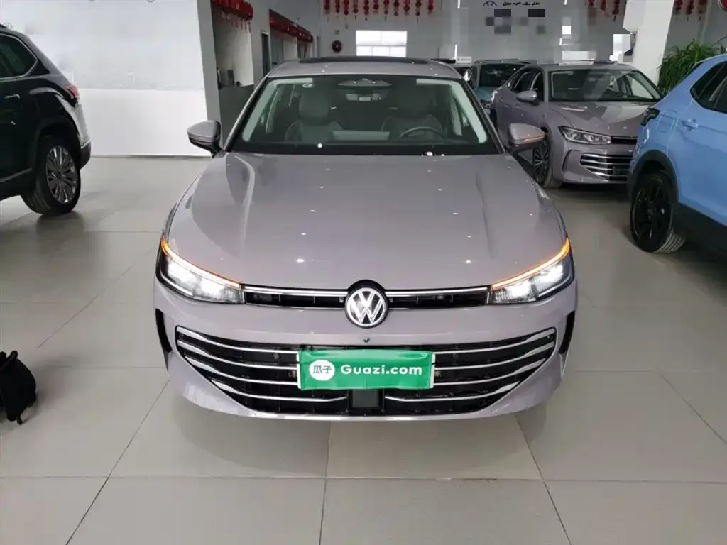 Volkswagen Passat 2024 из CN, фото 2