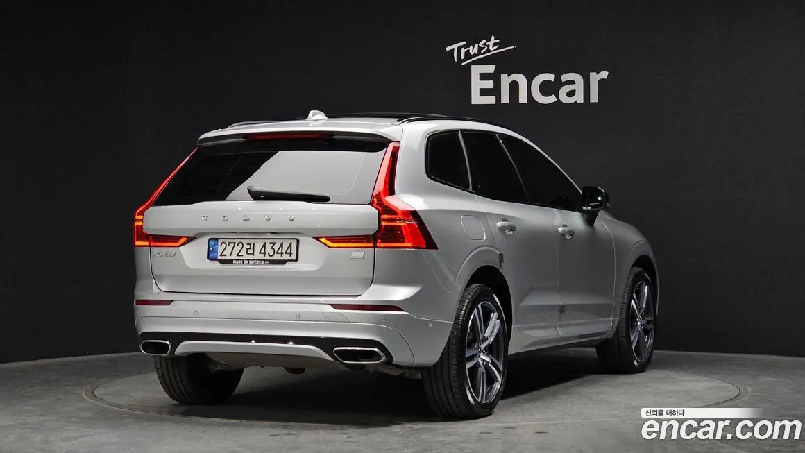 Volvo XC60 2021 из KR, фото 4