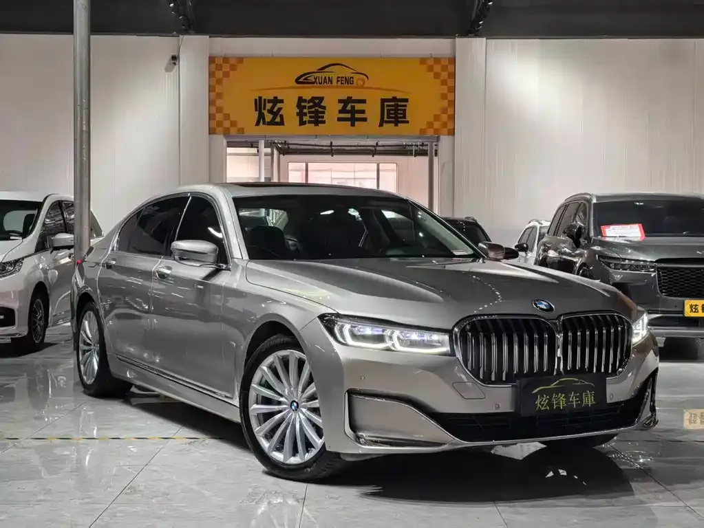 BMW 7 Series 2022 из CN, фото 5