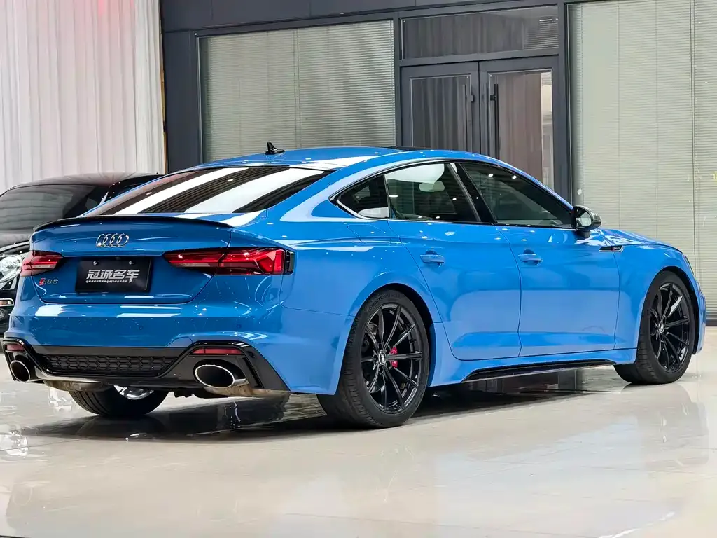 Audi RS 5 2021 из CN, фото 8