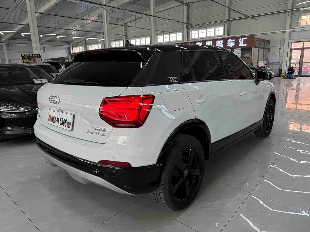 Audi Q2L 2021 из CN, фото 8
