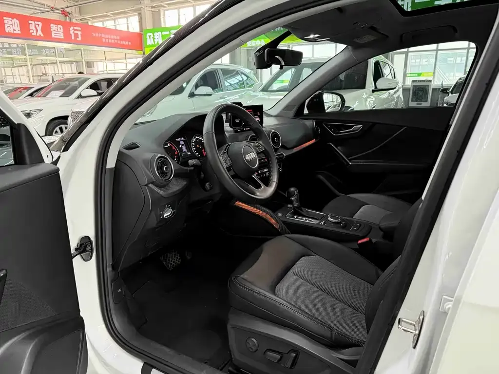 Audi Q2L 2021 из CN, фото 10
