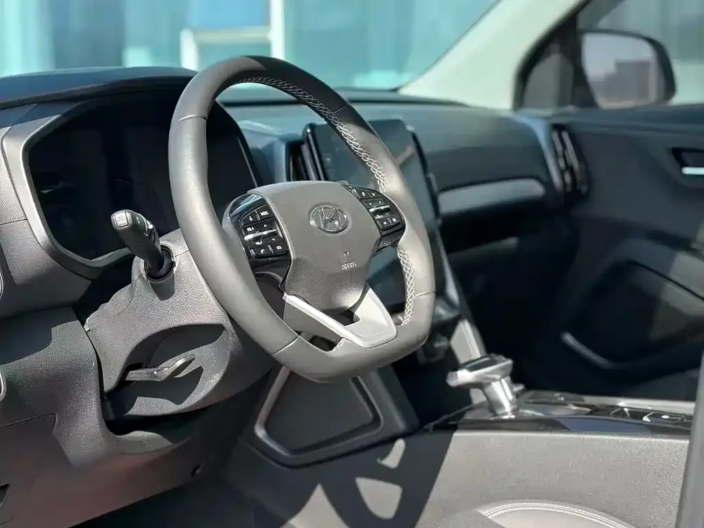 Hyundai ix35 2023 из CN, фото 4
