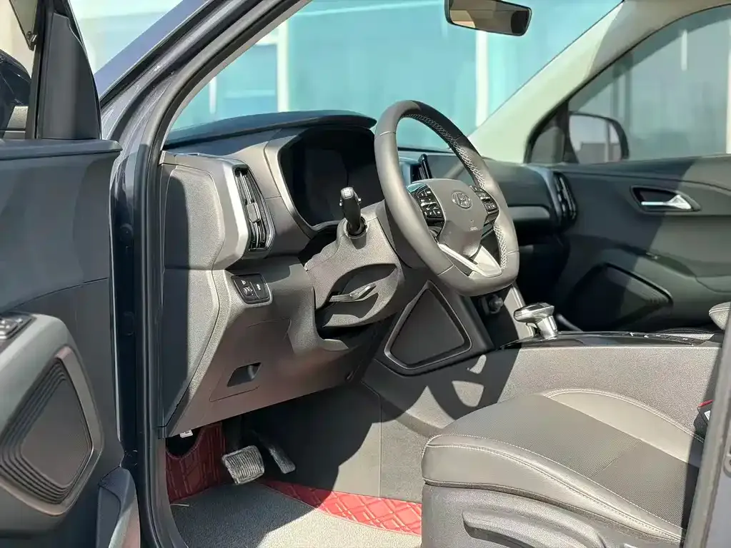 Hyundai ix35 2023 из CN, фото 2