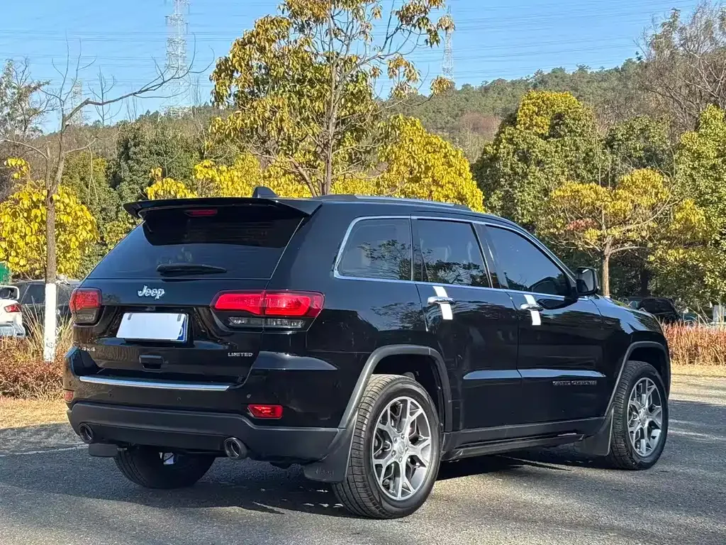 Jeep Grand Cherokee (Import) 2022 из CN, фото 7