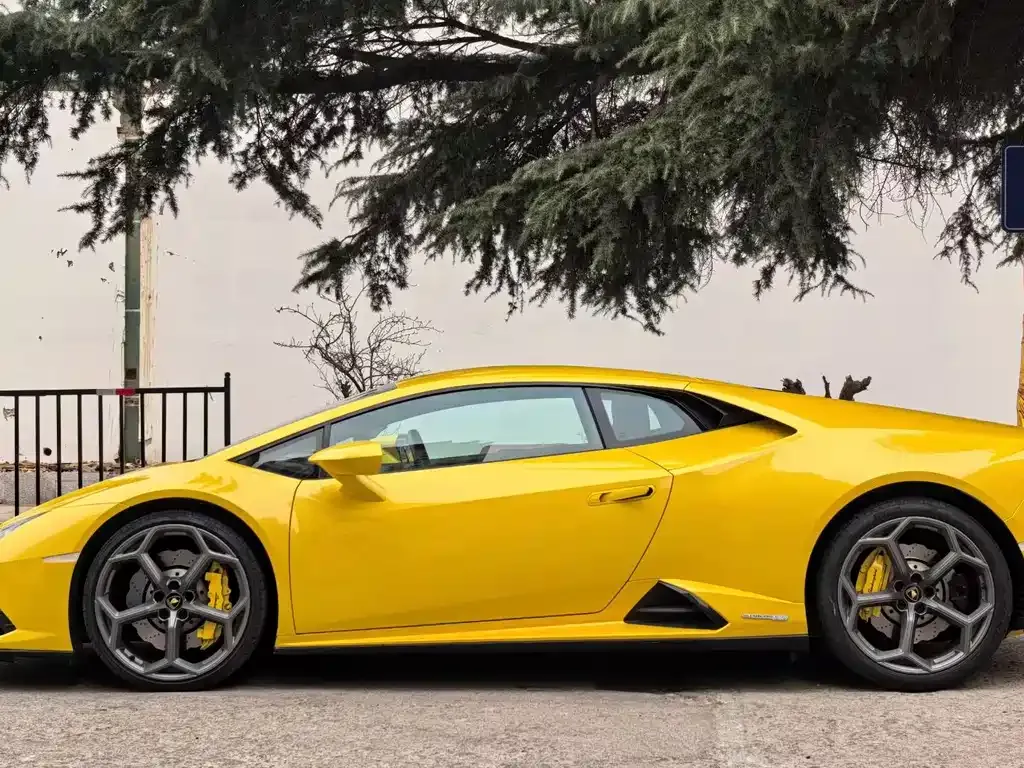 Lamborghini Huracan 2021 из CN, фото 7