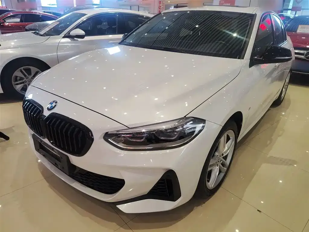 BMW 1 Series 2022 из CN, фото 5