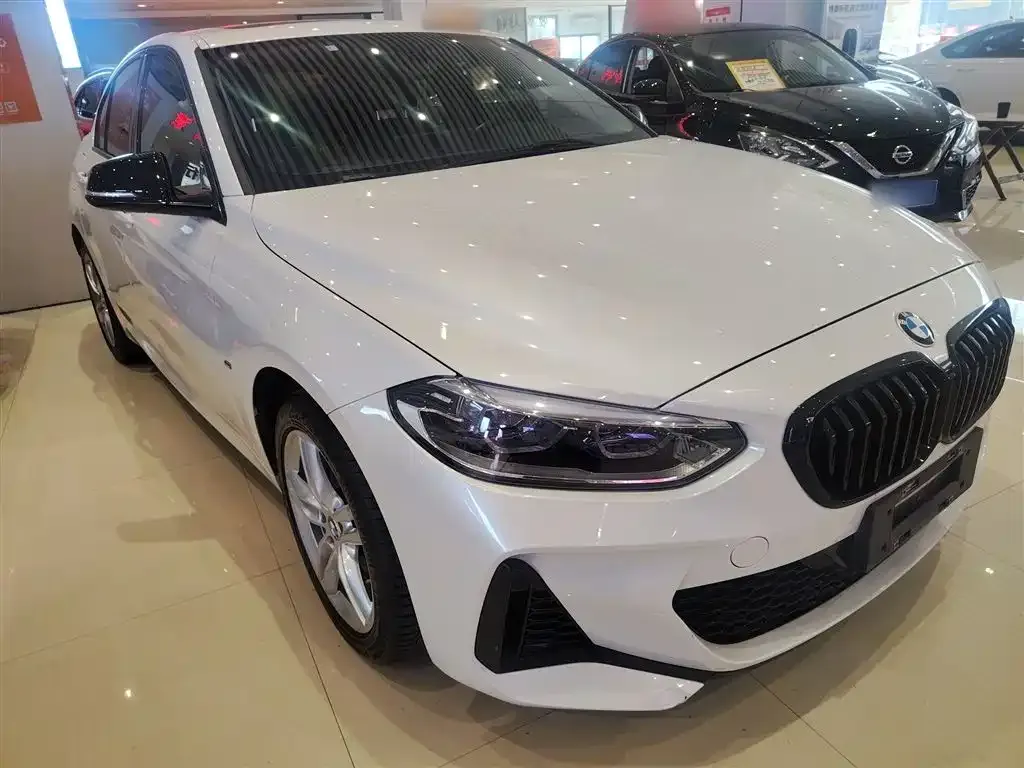BMW 1 Series 2022 из CN, фото 9