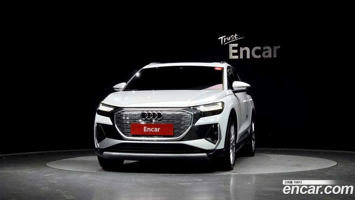 Audi Q4 e-tron 2025 из KR, фото 2