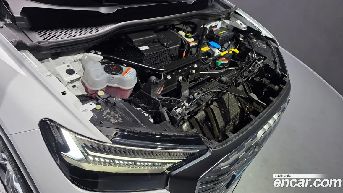 Audi Q4 e-tron 2025 из KR, фото 10