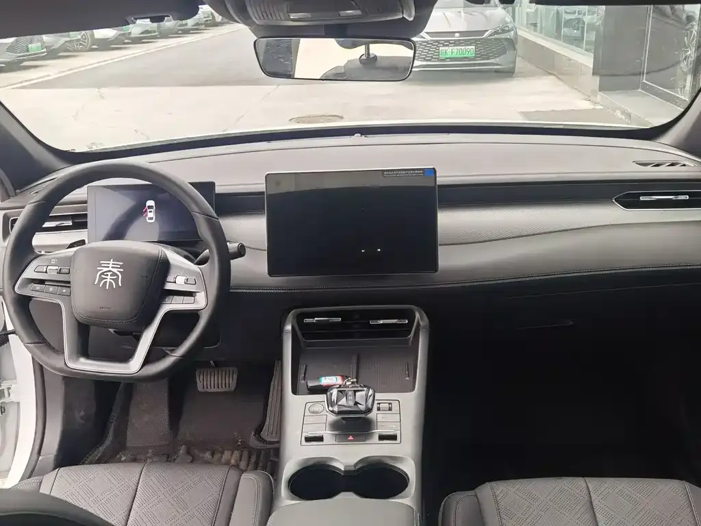 BYD Qin PLUS 2025 из CN, фото 8