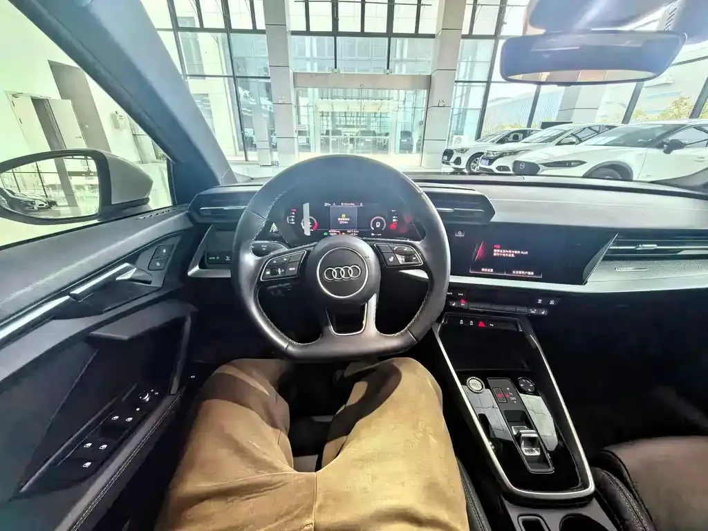 Audi A3 2022 из CN, фото 9