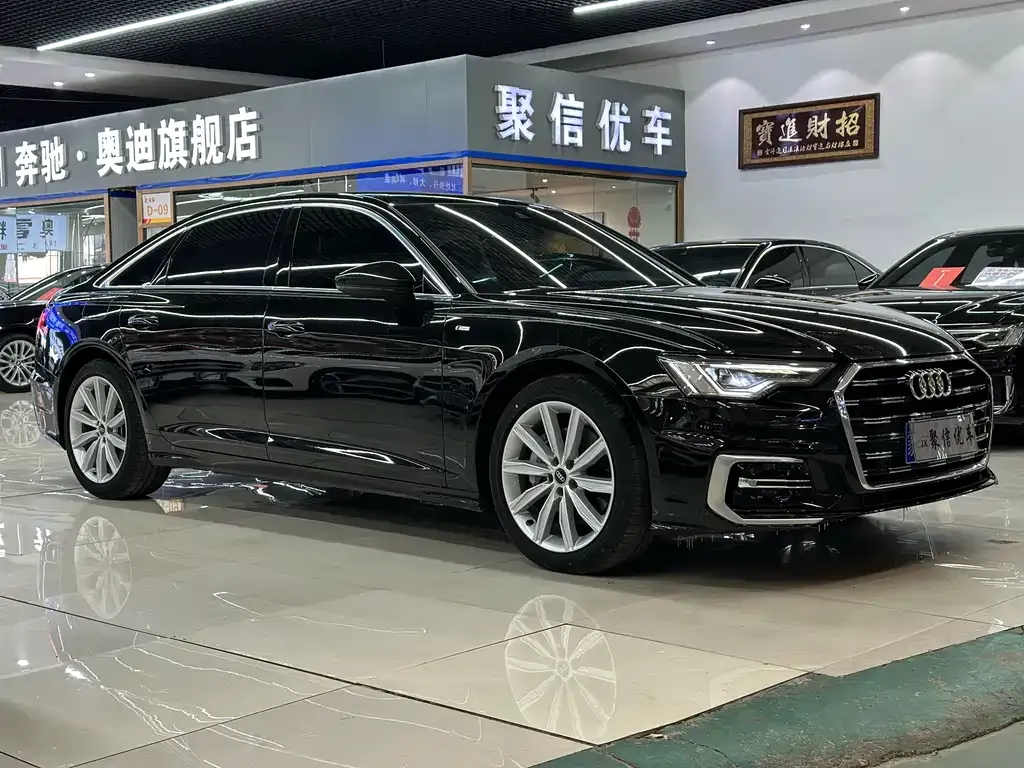 Audi A6L — фото 5