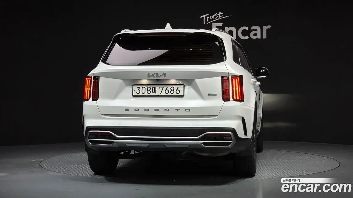 Kia Sorento — фото 10
