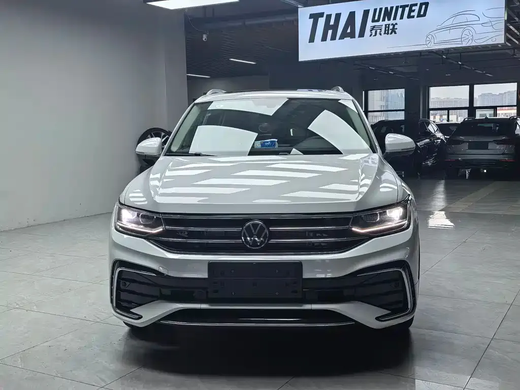 Volkswagen Tiguan L 2026 из CN, фото 2