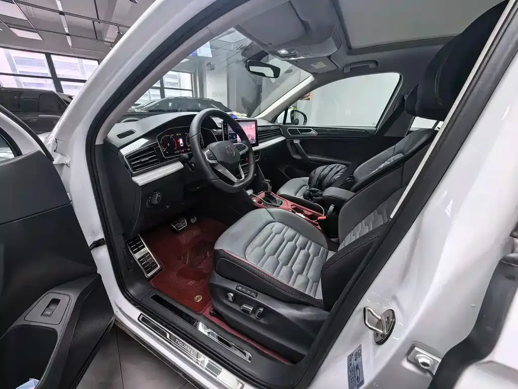 Volkswagen Tiguan L 2026 из CN, фото 10
