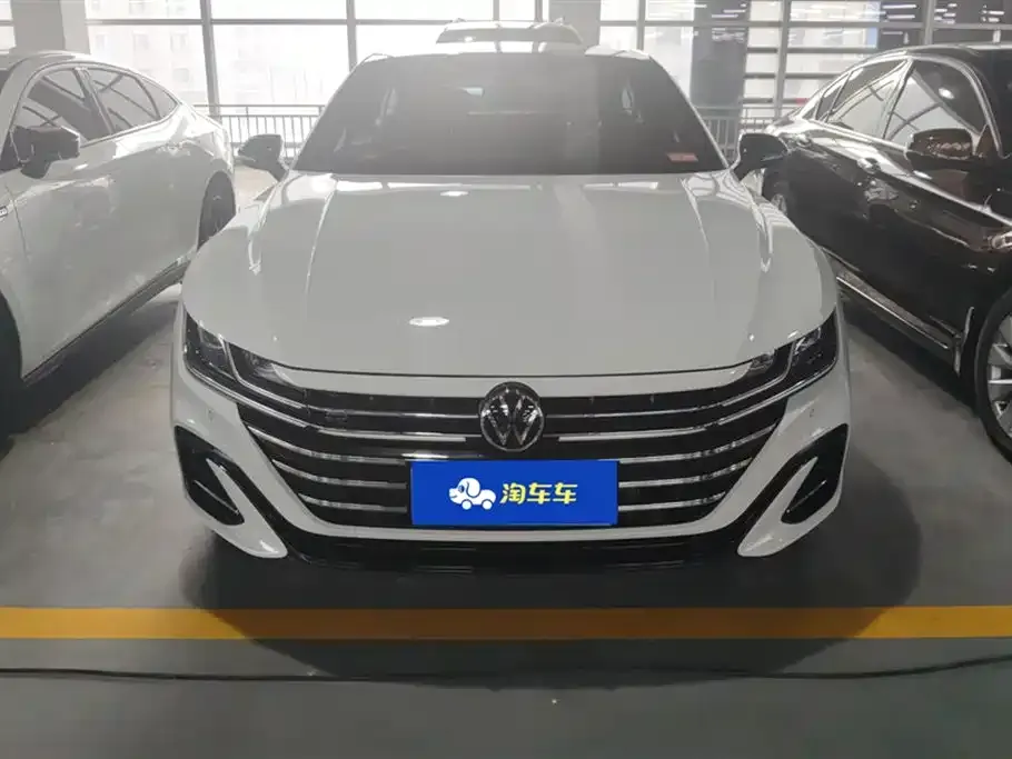 Volkswagen CC 2023 из CN, фото 9